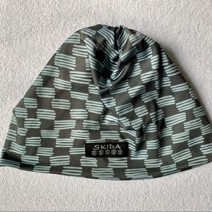 Skida Hat